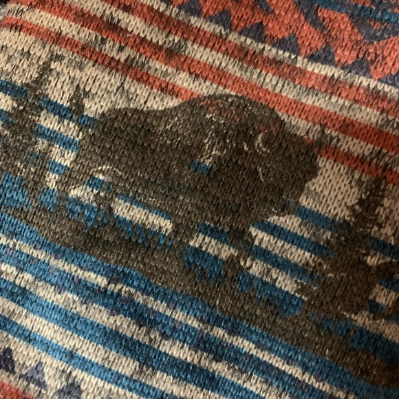 Ariat Caldwell printed shirt jacket like new - Picture 4 of 8